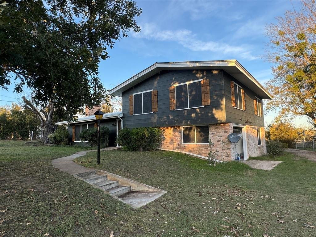 House in Dublin, Texas, United States 1 - 19004224
