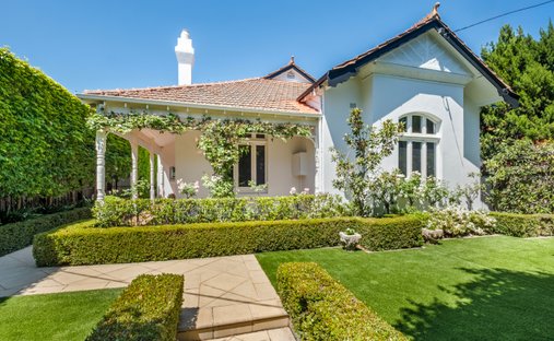 House in Malvern, Victoria, Australia 1