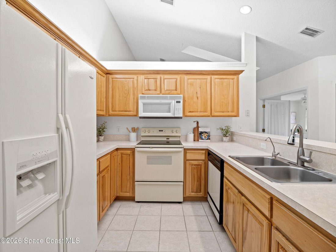 House in Titusville, Florida, United States 5 - 19000180