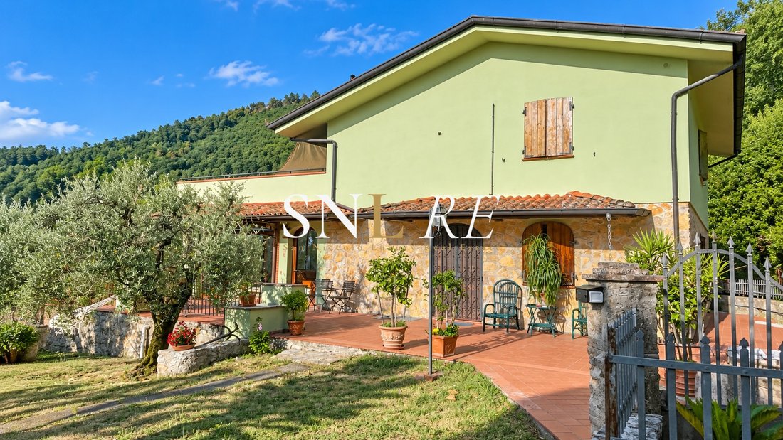 Villa in Montuolo - Fagnano, Lucca, Italy 3 - 19003038
