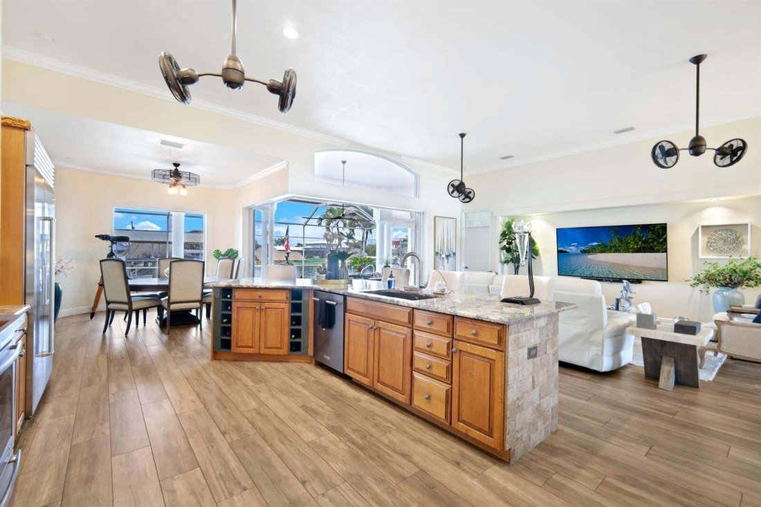 House in Cape Coral, Florida, United States 5 - 19003444