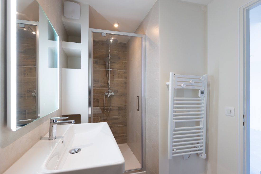 Apartment in Chony, Bourg-les-Valence, France 5 - 19008159