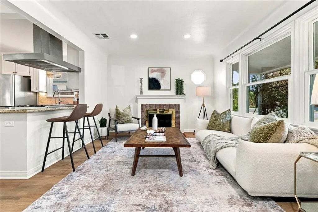 House in Burbank, California, United States 5 - 19005803