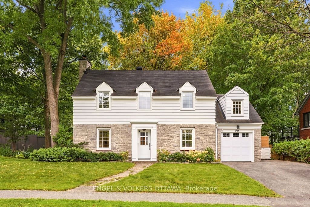 House in Ottawa, Ontario, Canada 1 - 19004658