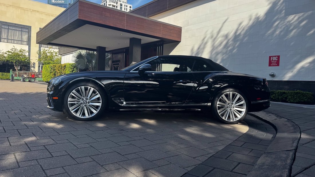 Cabriolet in Houston, TX, United States 5 - 19007555