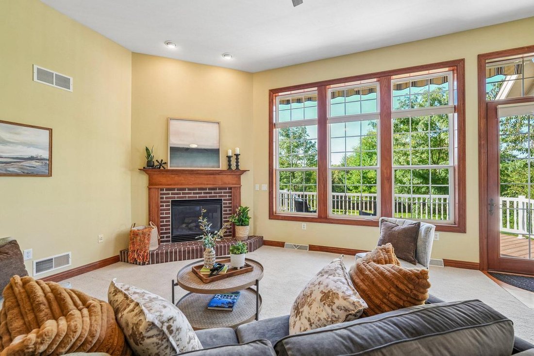 House in Mukwonago, Wisconsin, United States 2 - 19006544