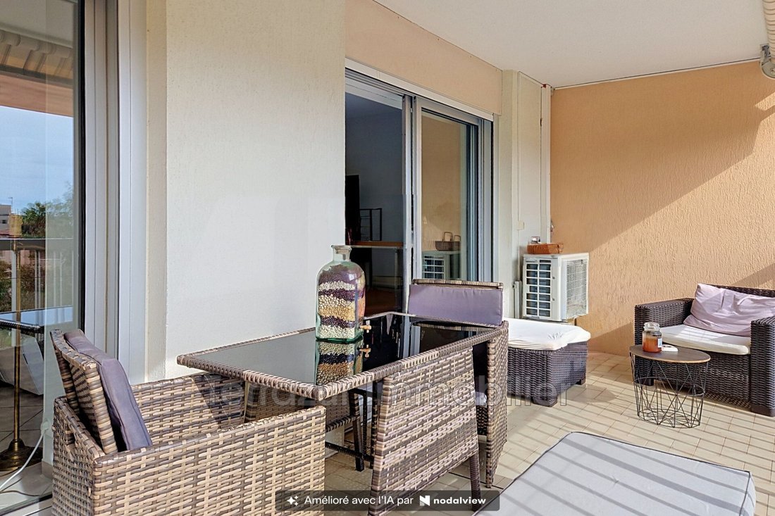 Apartment in Gabelle-Courcettes-Les Clos, Vallauris, France 1 - 19001248