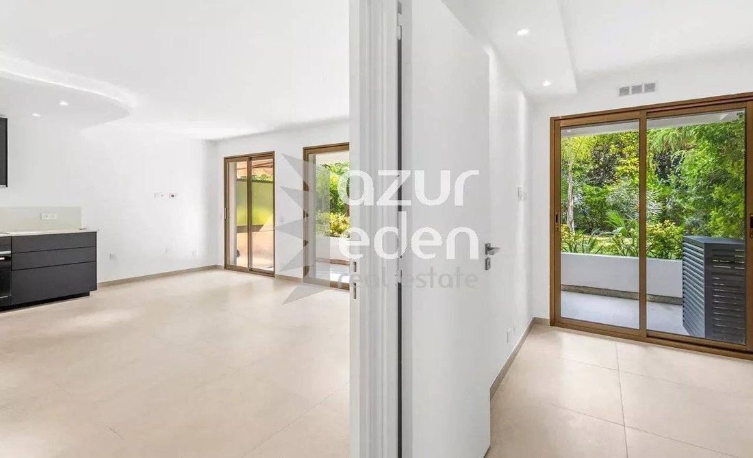 Apartment in Cannes, Provence-Alpes-Côte d'Azur, France 3 - 19004717