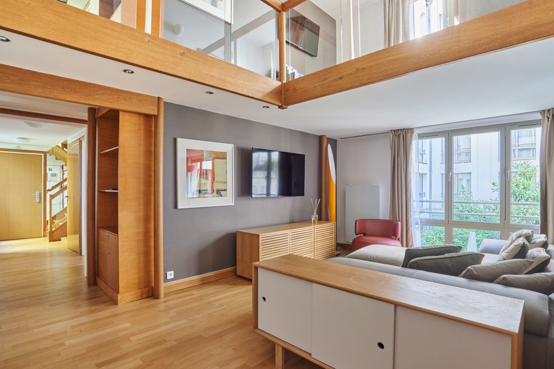 Apartment in Odéon, Paris 6e Arrondissement, Paris 2 - 19007837