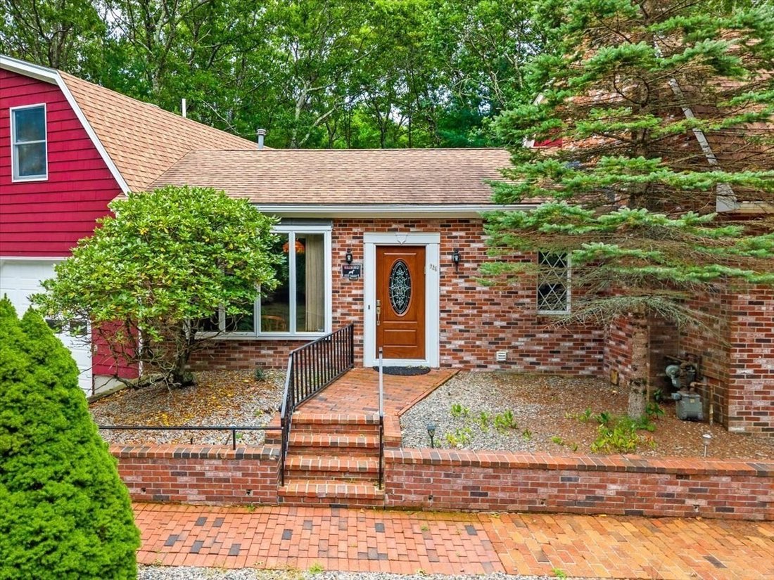 House in Sharon, Massachusetts, United States 3 - 19006086