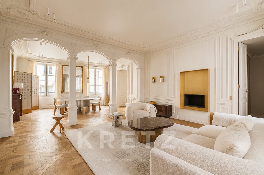 Apartment in Saint Germain des Prés, Paris 6e Arrondissement, Paris 2 - 19007891