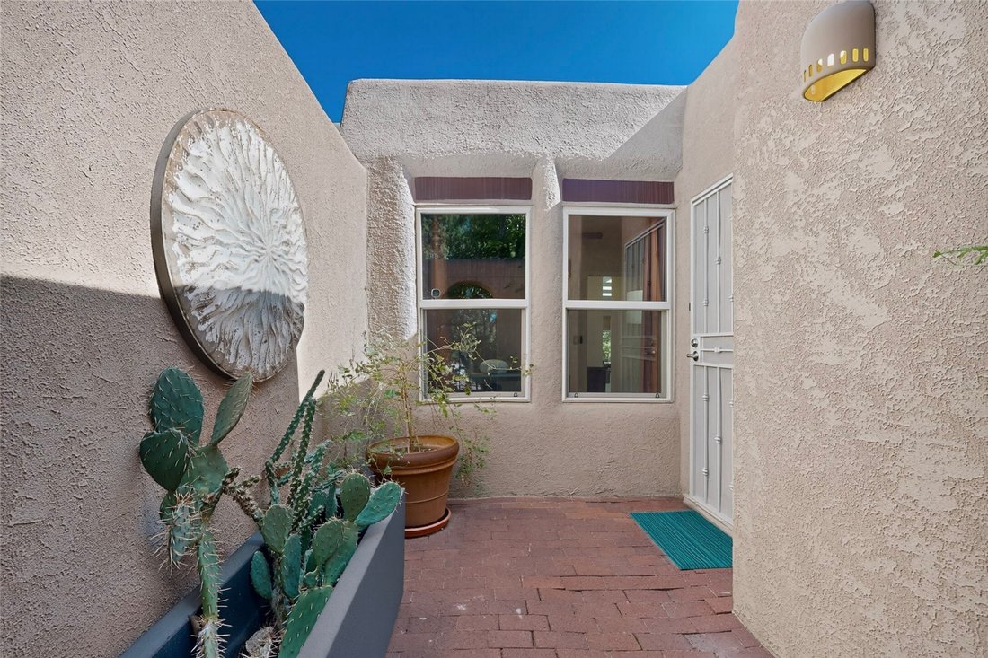 House in Santa Fe, New Mexico, United States 2 - 19001100