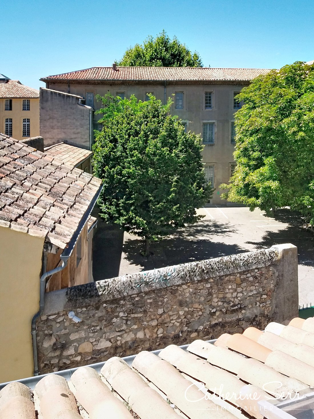 Estate in Le Tholonet, Provence-Alpes-Côte d'Azur, France 1 - 19004982