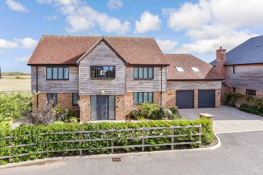 House in Woodnesborough, England 1 - 19007091