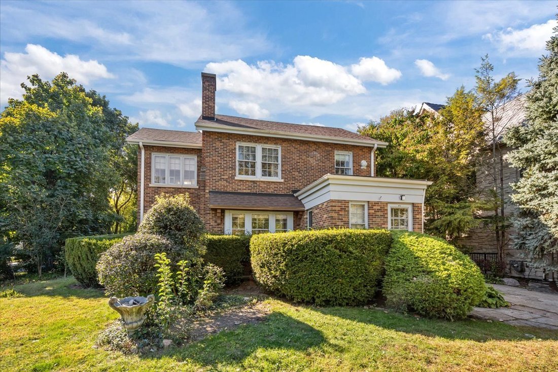 House in Kenilworth, Illinois, United States 1 - 19007758