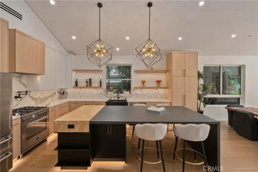 House in Los Angeles, California, United States 5 - 19005772