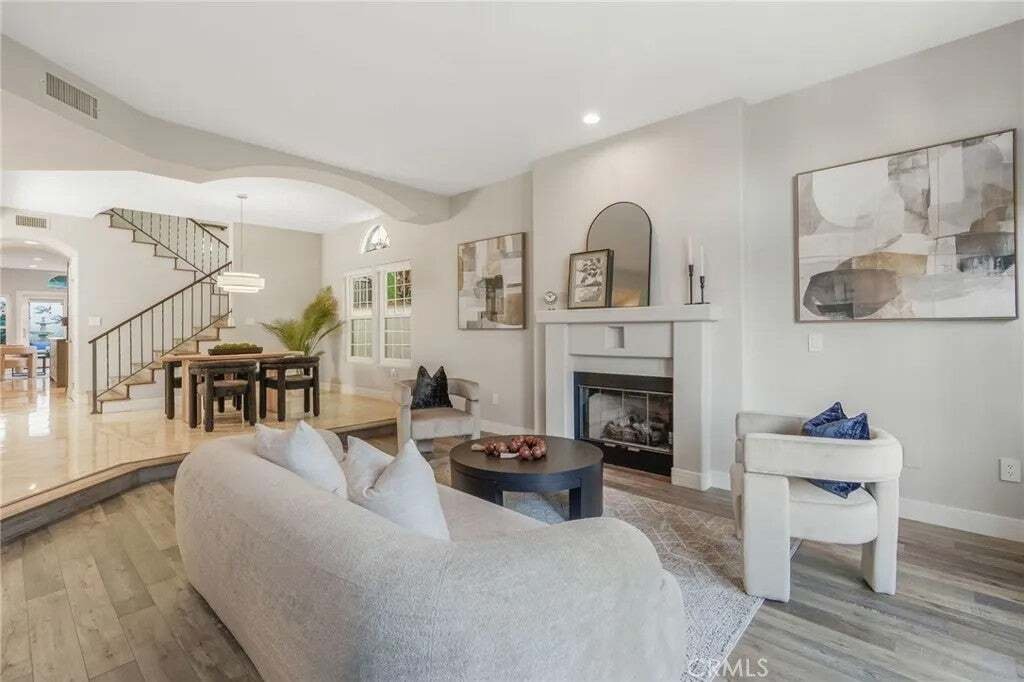 House in Signal Hill, California, United States 2 - 19002256