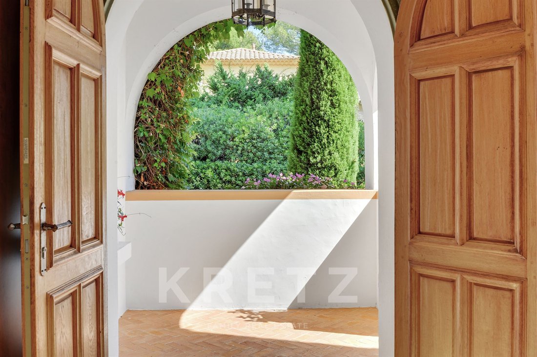 House in Antibes, Provence-Alpes-Côte d'Azur, France 5 - 19007592