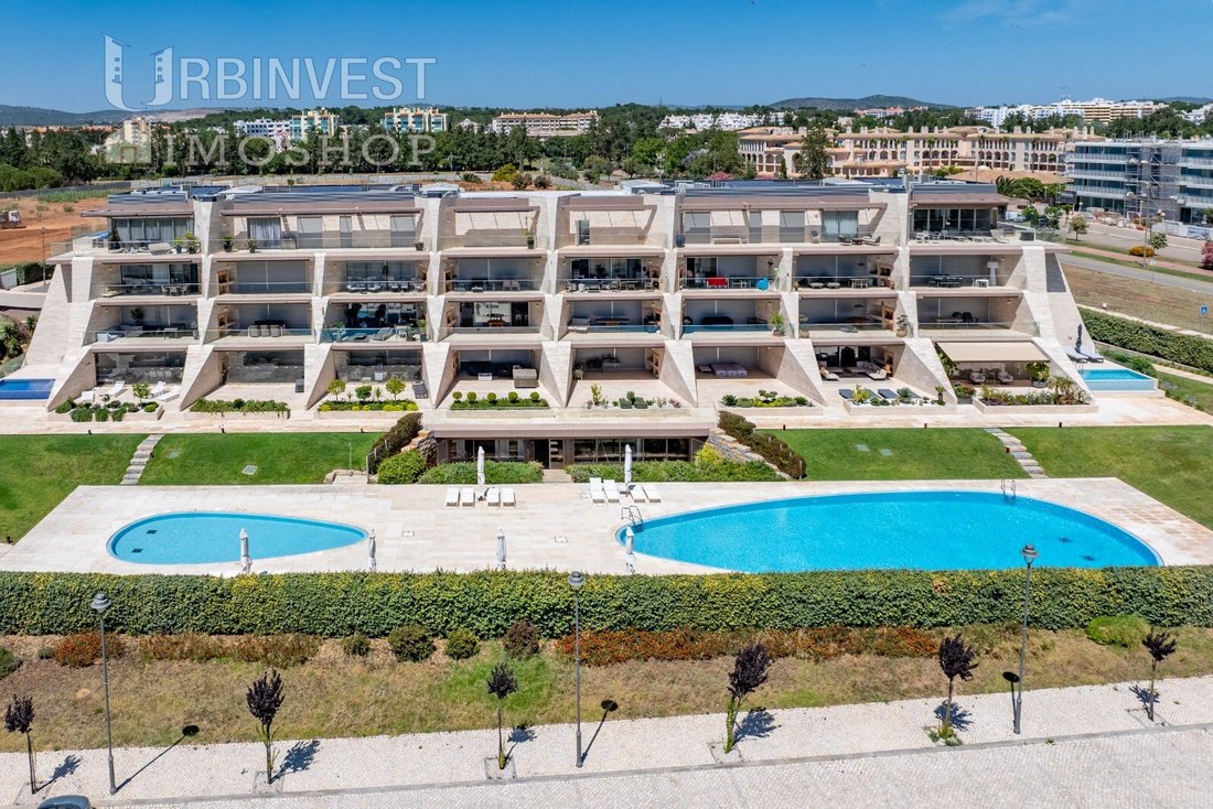 Apartment in Vilamoura, Quarteira, Algarve 2 - 19007671
