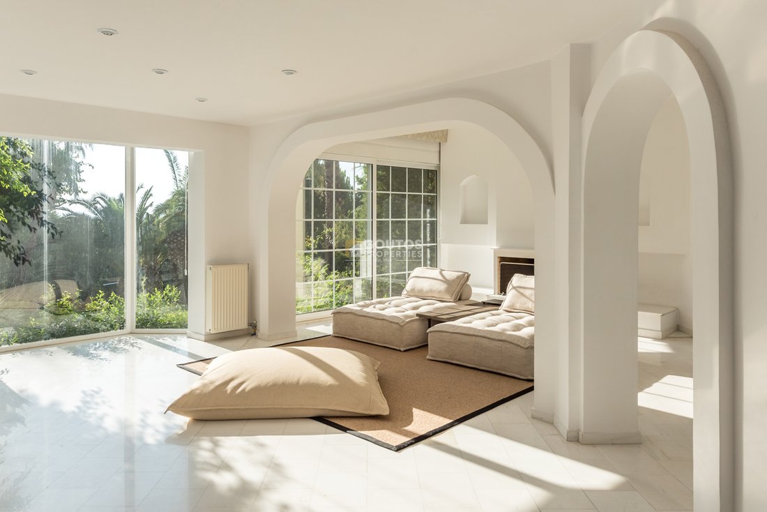 Villa in Voula, Attica, Greece 2 - 19003487
