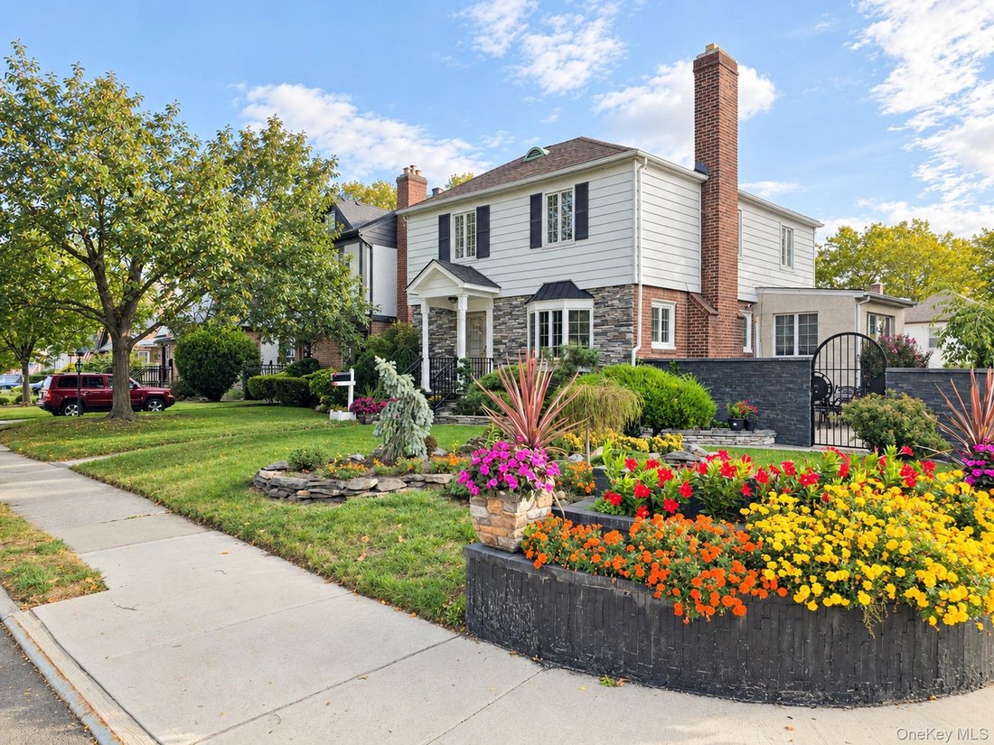 House in New York, New York, United States 2 - 19000394