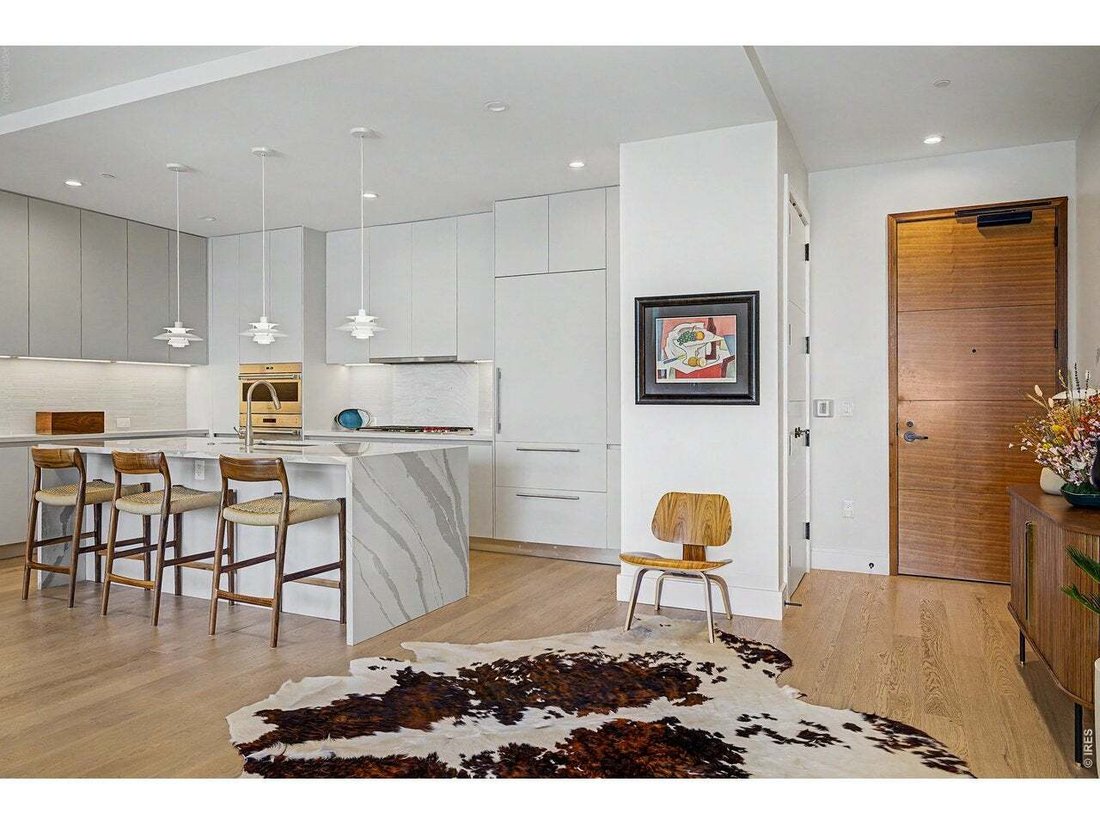 Condo in Denver, Colorado, United States 1 - 19000382