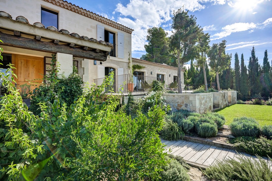House in Maussane-les-Alpilles, Provence-Alpes-Côte d'Azur, France 4 - 19004340