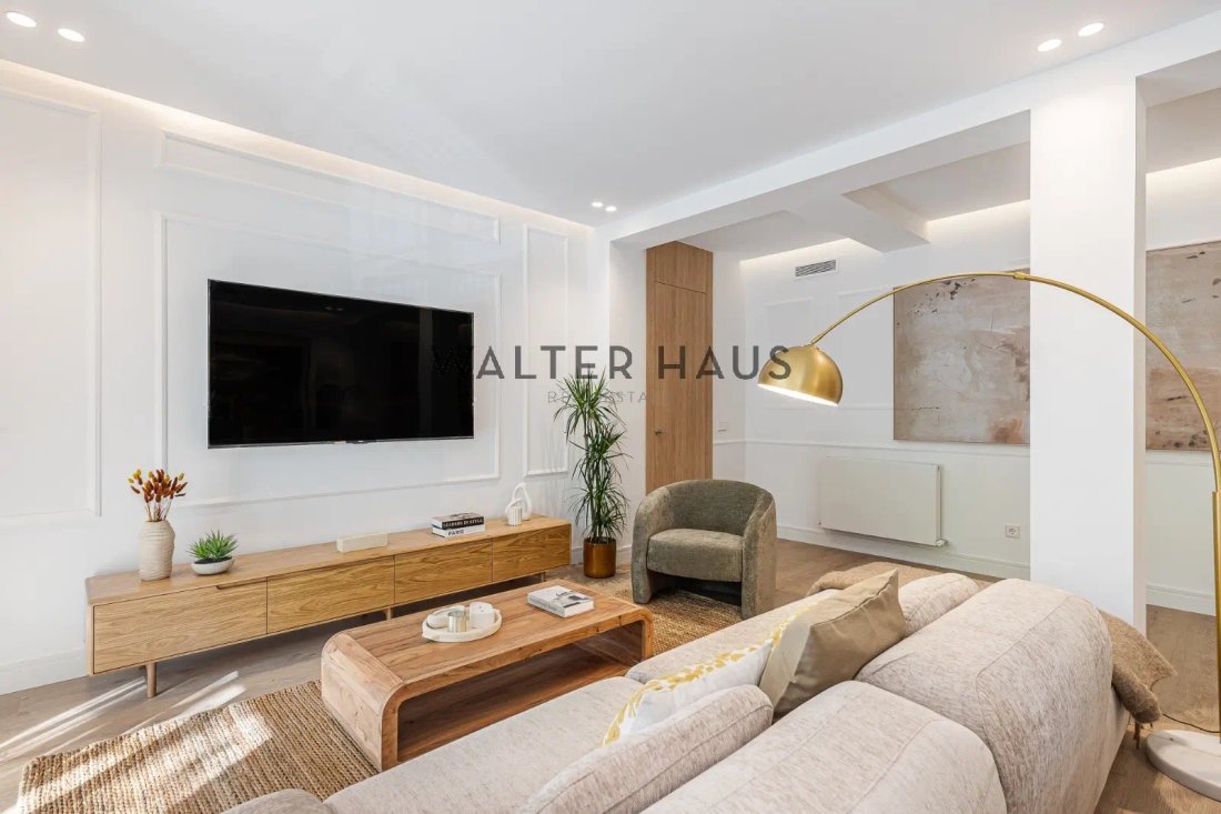 Apartment in Tetuan, Madrid, Spain 3 - 19007609