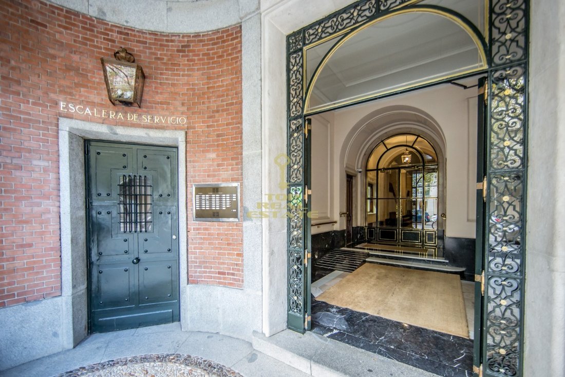 Apartment in Barrio Salamanca, Madrid, Spain 5 - 19007335