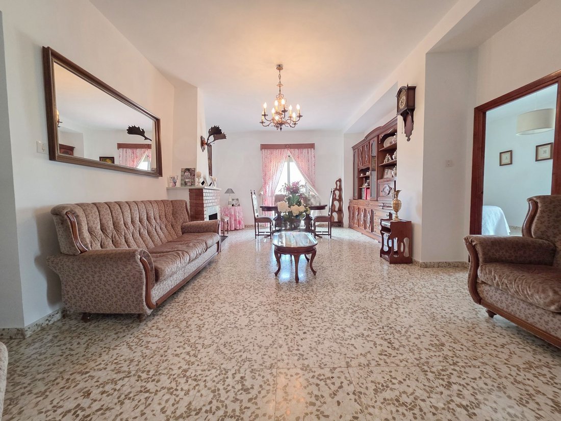 Townhouse in Antequera, Andalusia, Spain 2 - 19005065