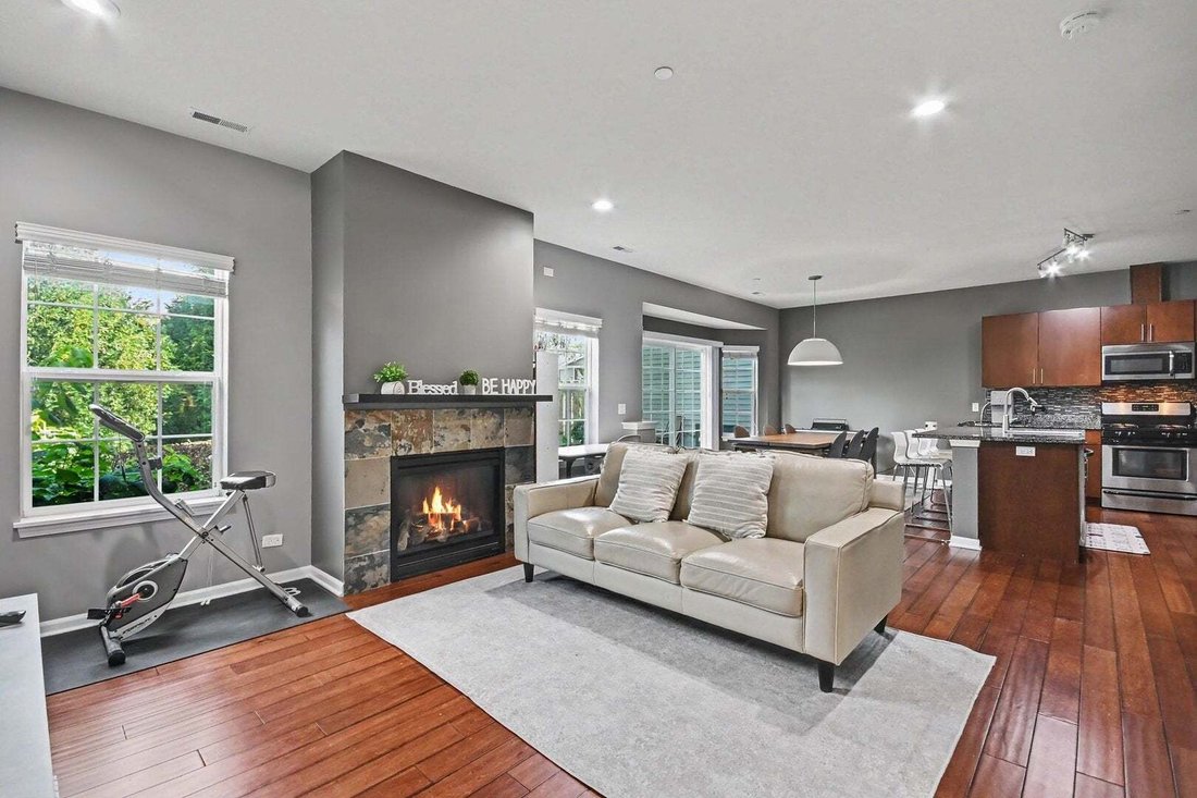 Townhouse in Vernon Hills, Illinois, United States 4 - 19000801