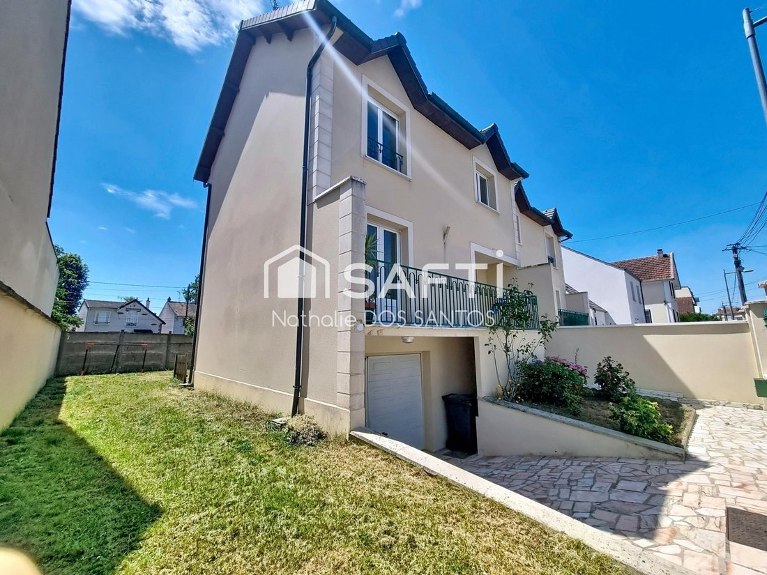House in Grenouillère-Marnois-Rive de Marne, Noisy-le-Grand, France 1 - 19008283