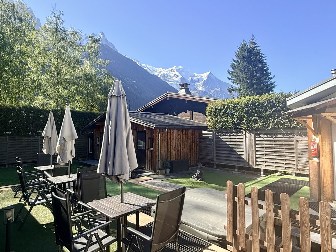 Chalet in Chamonix-Mont-Blanc, Auvergne-Rhône-Alpes, France 2 - 19007851