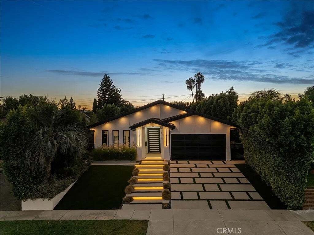 House in Los Angeles, California, United States 1 - 19005772