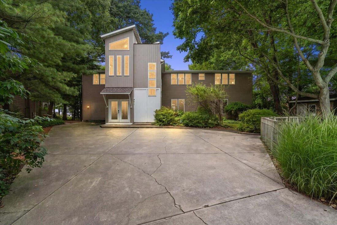 House in Lake Michigan Beach, Michigan, United States 5 - 19007897