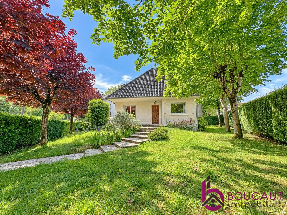 Villa a Wallon, Le Plessis-Robinson, Francia 1 - 17924735
