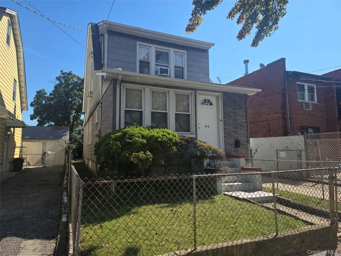 House in New York, New York, United States 1 - 18379629