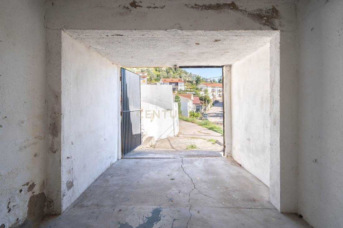 Villa in Santo Antonio dos Olivais, Coimbra District, Portugal 5 - 19007487