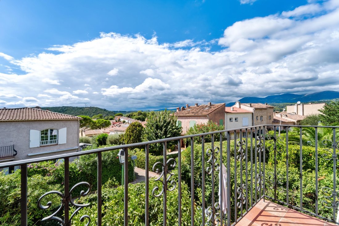 House in Esperes, Villeneuve-Loubet, France 1 - 19000501