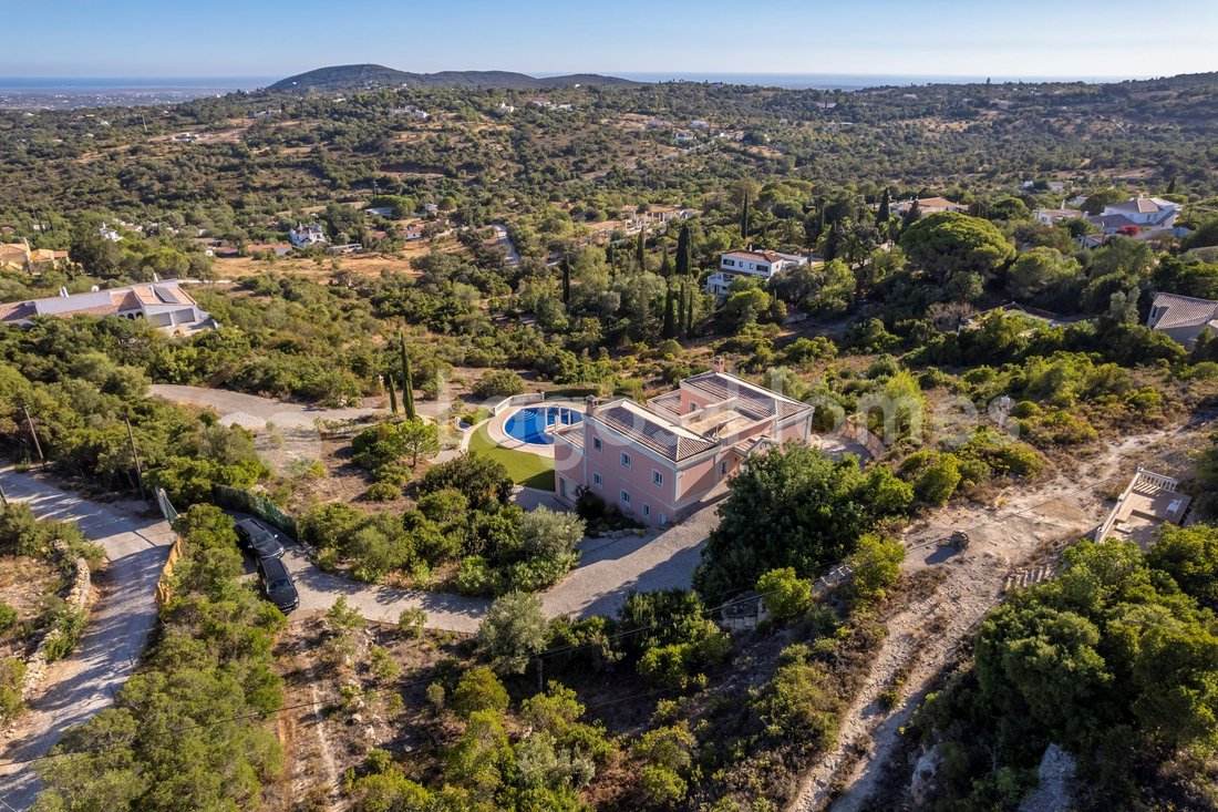 Villa in Santa Barbara de Nexe, Algarve, Portugal 4 - 19004762