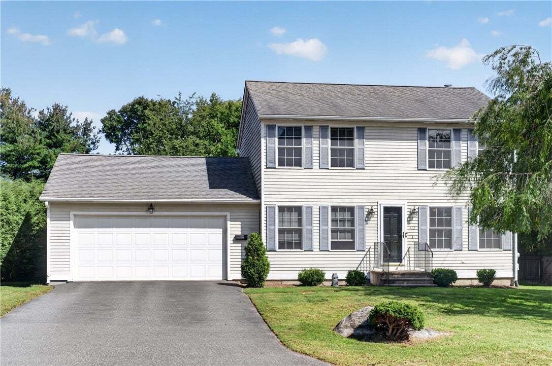 House in Warwick, Rhode Island, United States 3 - 19000330