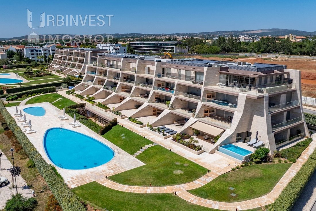 Apartment in Vilamoura, Quarteira, Algarve 1 - 19007671