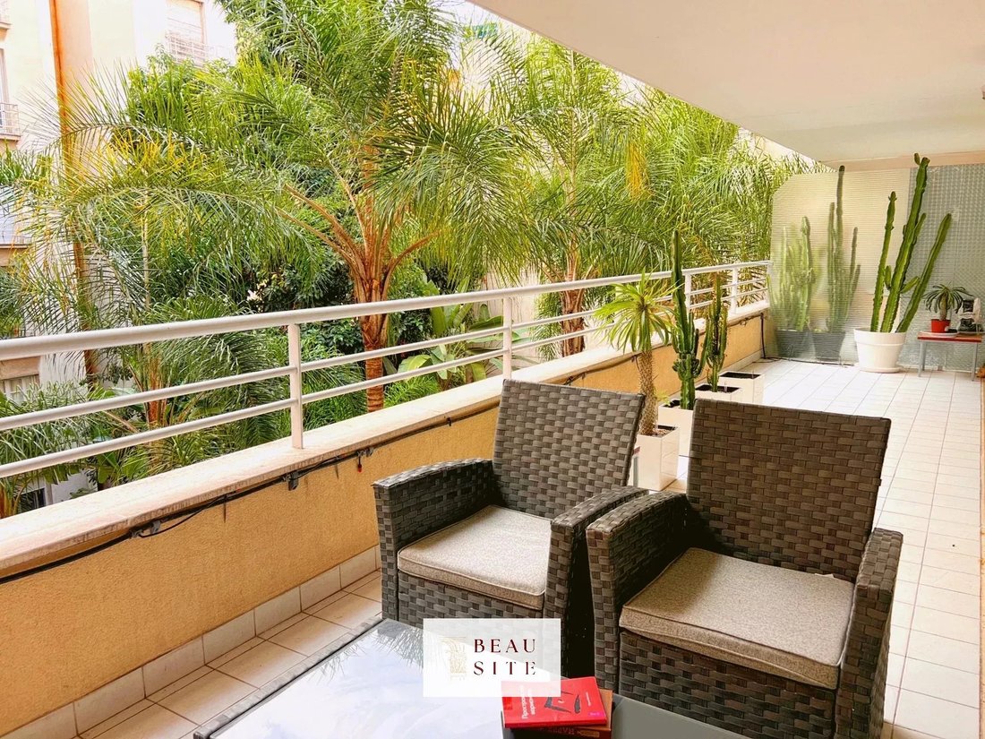 Apartment in Nice, Provence-Alpes-Côte d'Azur, France 1 - 19001570
