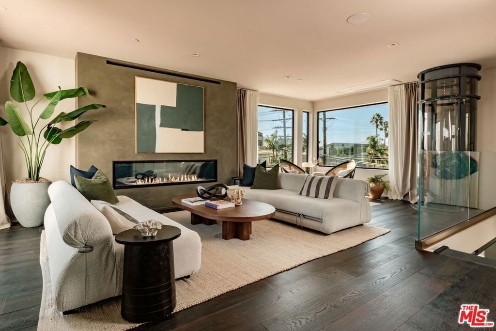 House in Los Angeles, California, United States 2 - 19006658