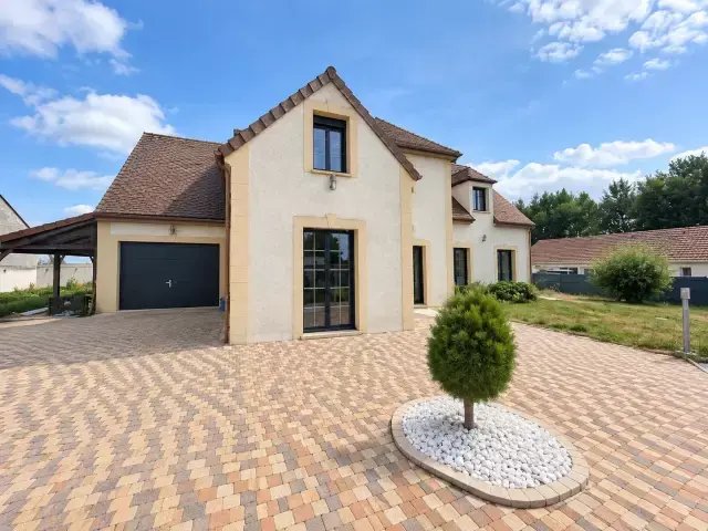 Maison à Bernay-Vilbert, Île-de-France, France 1 - 18910969
