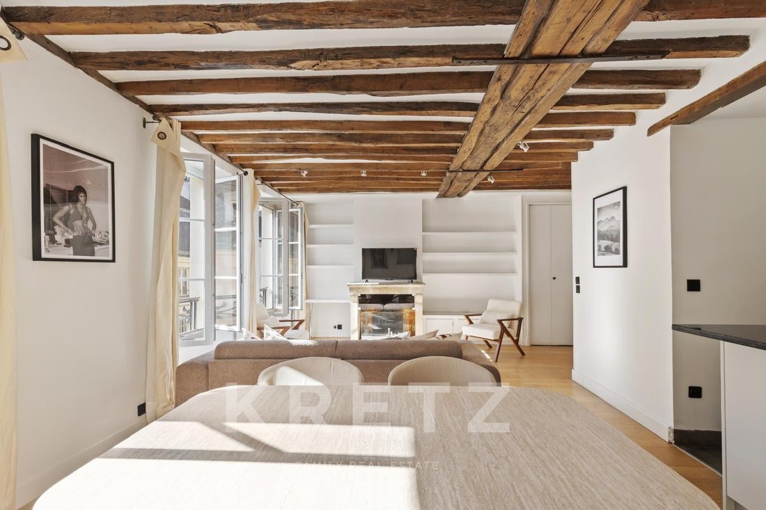 Apartment in Saint Thomas d'Aquin, Paris 7e Arrondissement, Paris 3 - 19007884