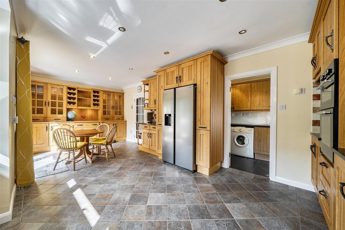 Bungalow in Solent Breezes, Fareham, England 4 - 19003010
