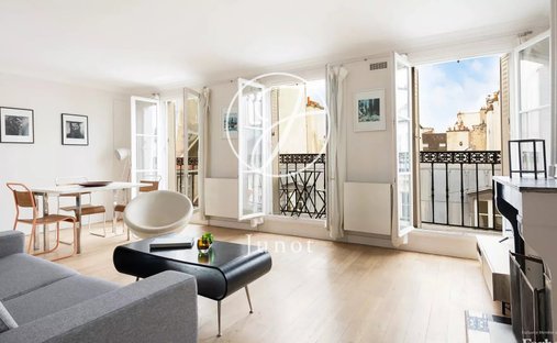 Apartment in Sainte Avoie, Paris 3e Arrondissement, Paris 1