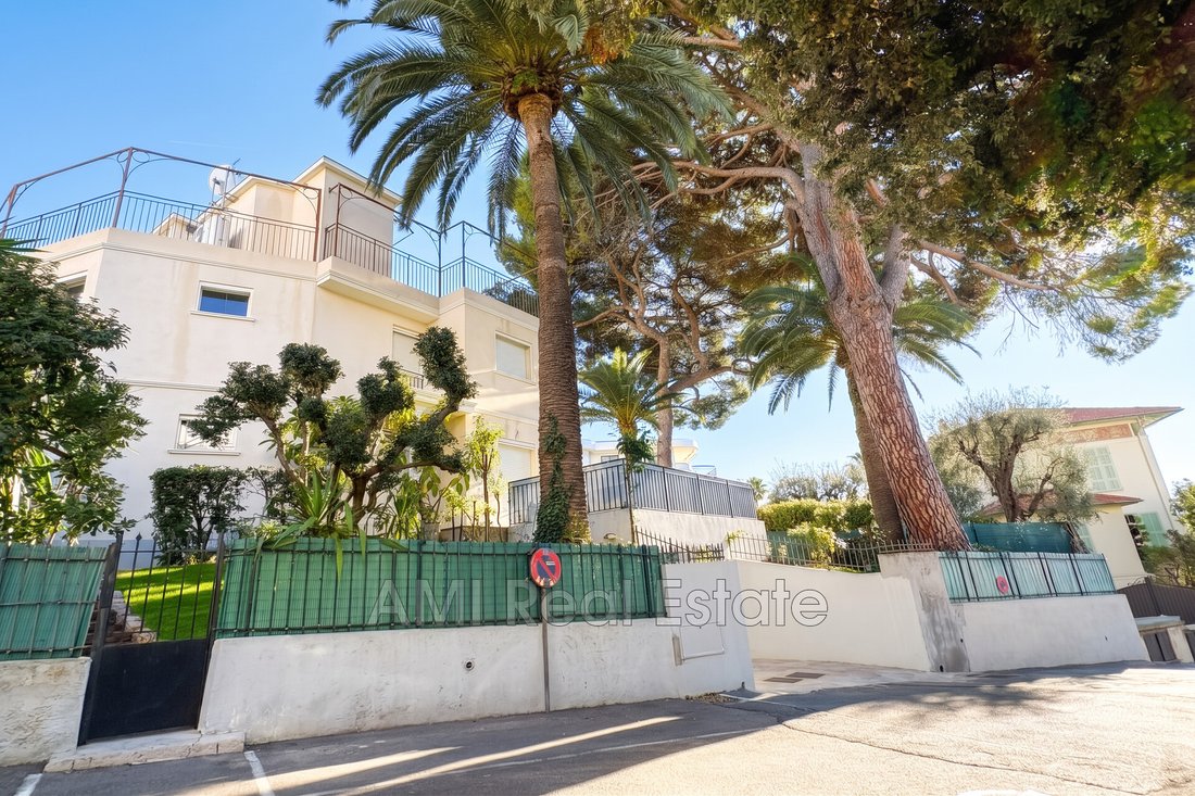 Villa in Nice, Provence-Alpes-Côte d'Azur, France 1 - 18701597
