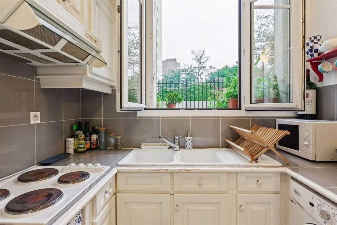 Apartment in Bois de Boulogne, Paris 16e Arrondissement, Paris 3 - 19007862